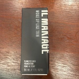 IL Makiage Woke Up Like This 060